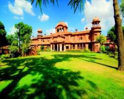 The three-story palace complex is designed by a famous British architect and colonial engineer Samuel Jacob.